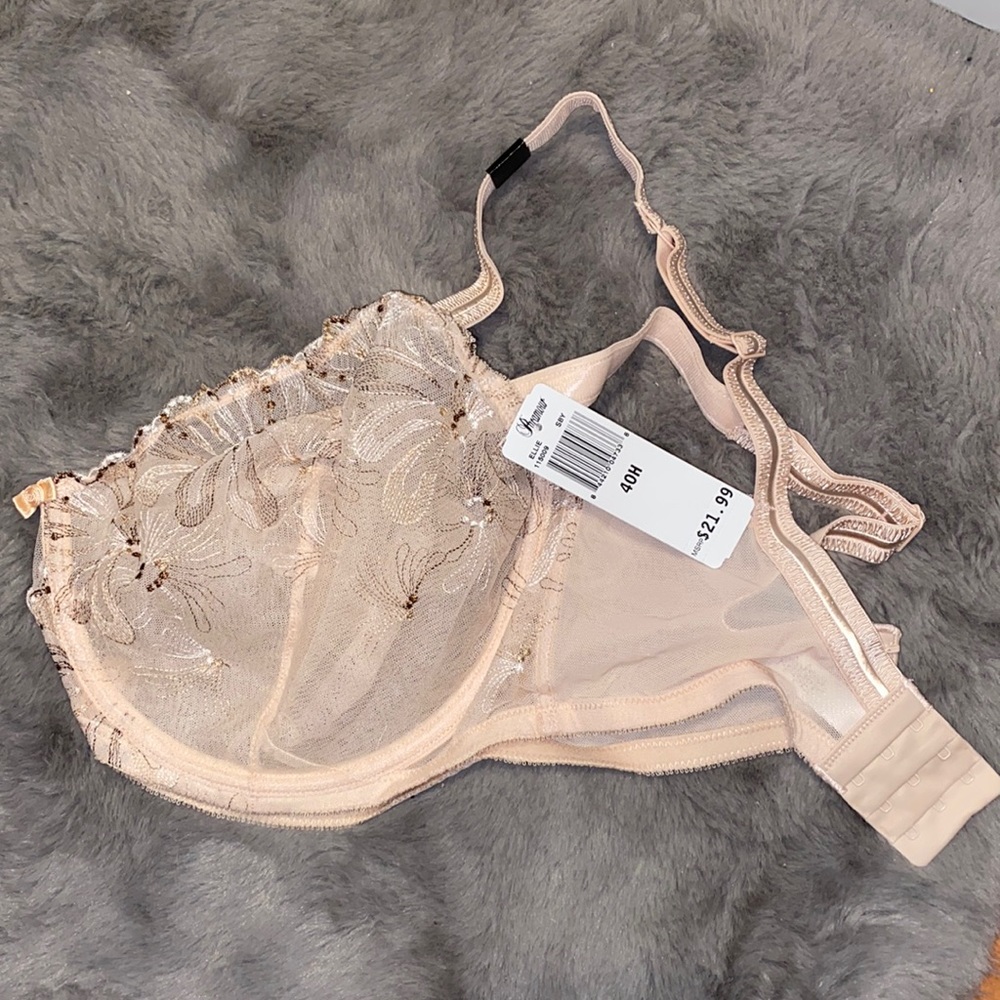 Wired lace bra